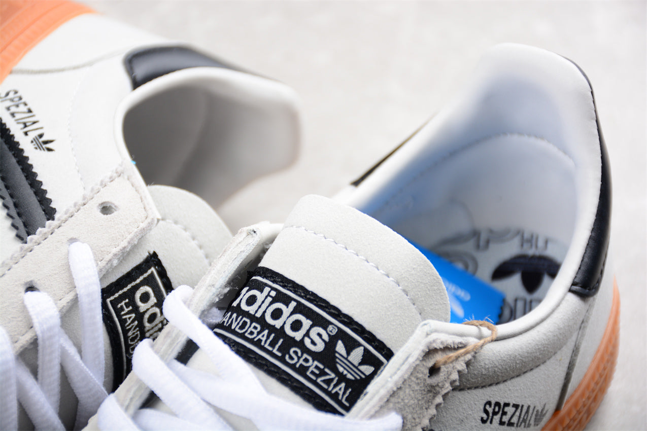 adidasUnisex Handball Spezial - Light Beige