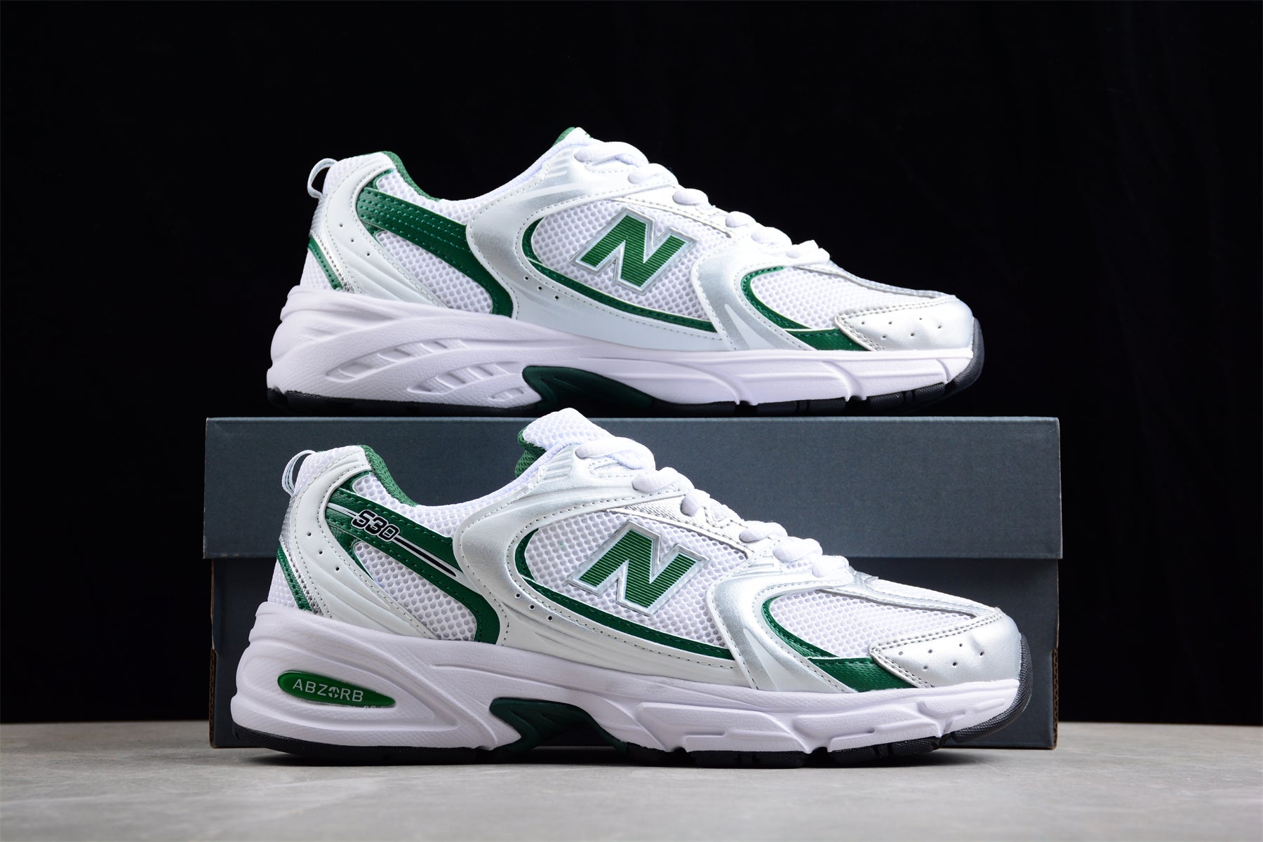 Unisex New Balance 530 - Nightwatch Green