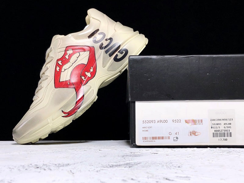 GUCCIUnisex Rhyton - Mouth Print
