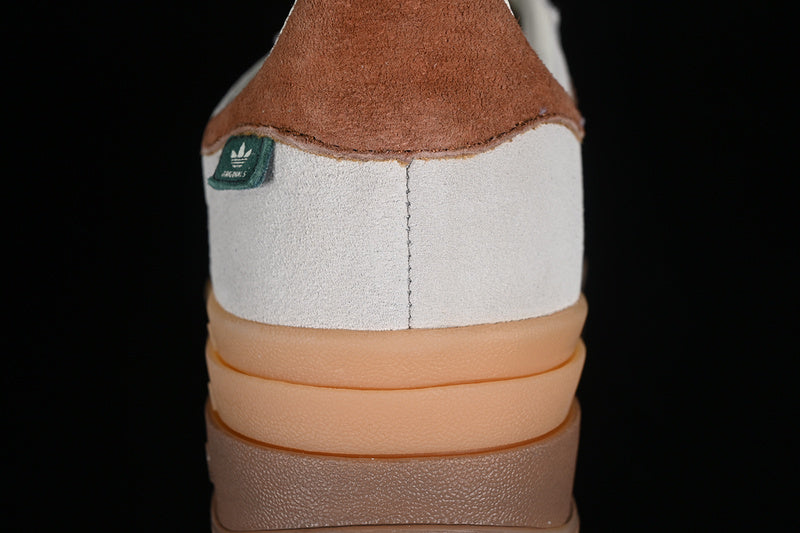 adidasUnisex Gazelle Bold - Maple Leaf