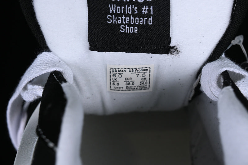 VansUnisex KNU Skool - Black
