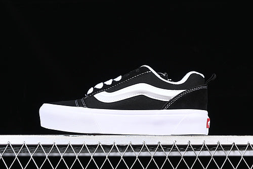 VansUnisex KNU Skool - Black