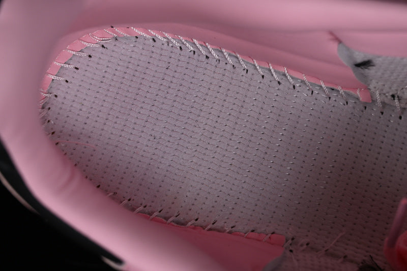 adidasUnisex Samba x Messi - Pink
