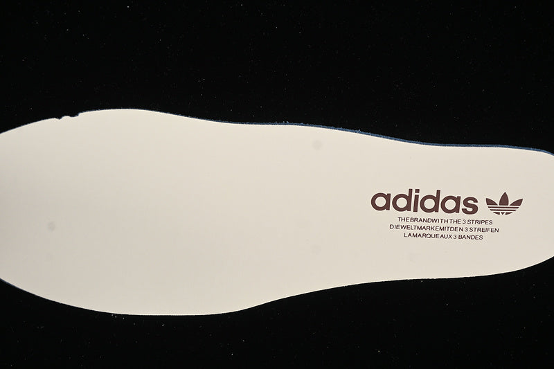 adidasUnisex Samba Pre Loved - Cream/Brown