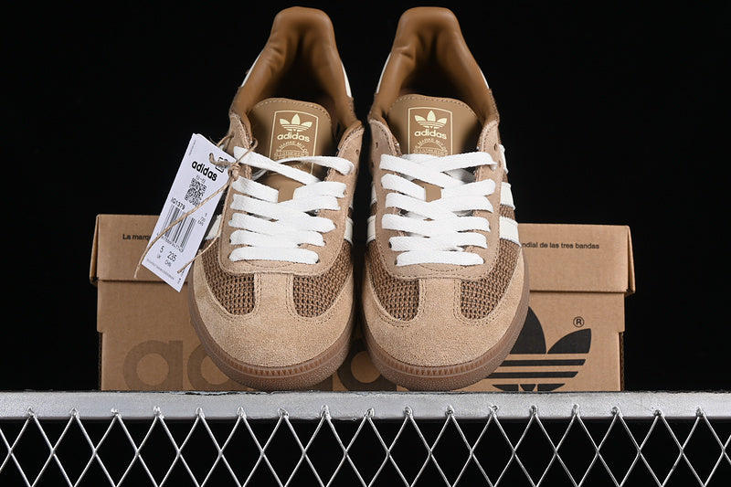 adidasUnisex Samba Cardboard - Dessert Brown