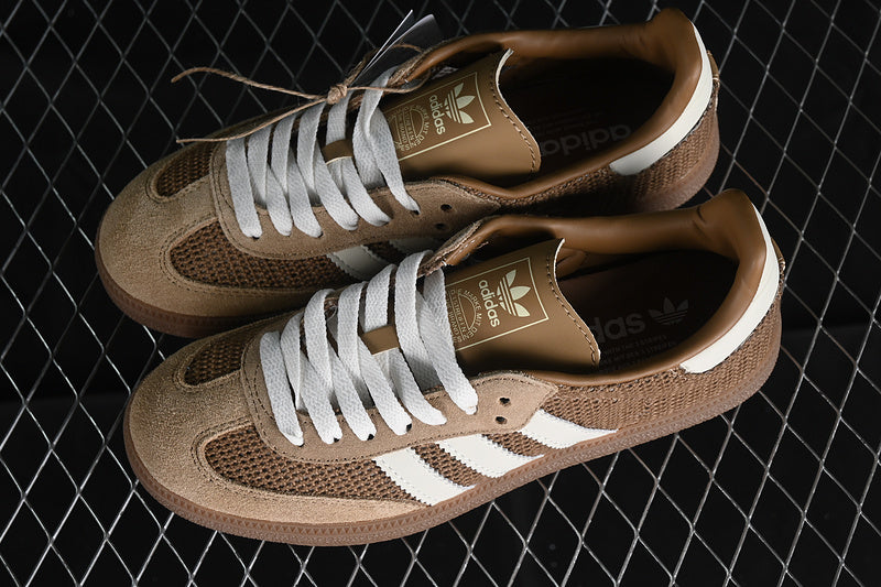 adidasUnisex Samba Cardboard - Dessert Brown