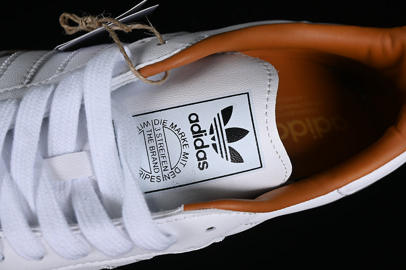 adidasUnisex Samba Made In Italy - White
