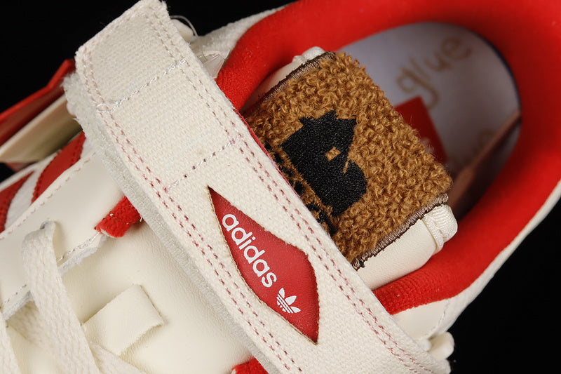 Home Alone x adidasUnisex Forum Low - Red