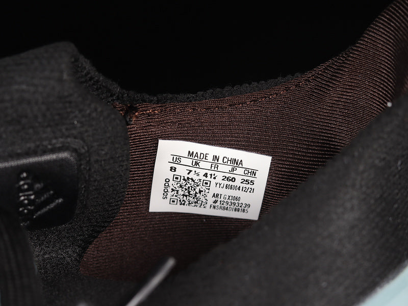 adidasUnisex UltraBoost 22 - Magic Grey