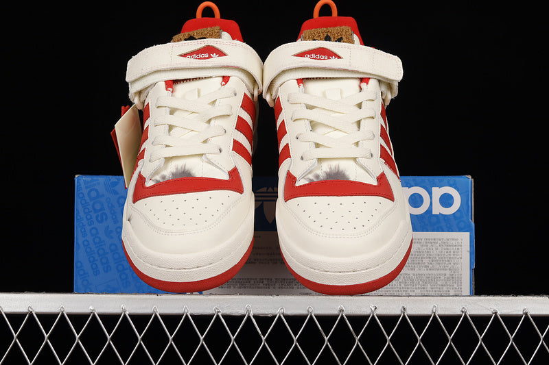 Home Alone x adidasUnisex Forum Low - Red