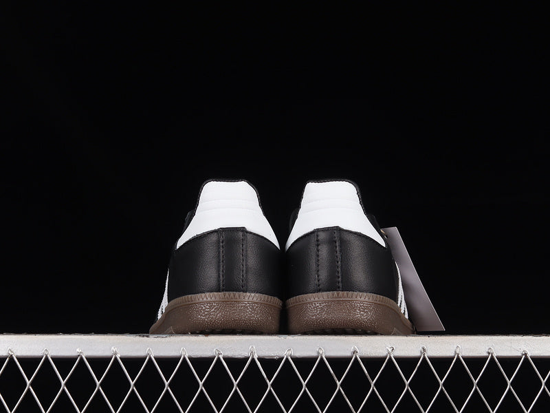 adidasUnisex Samba - Black