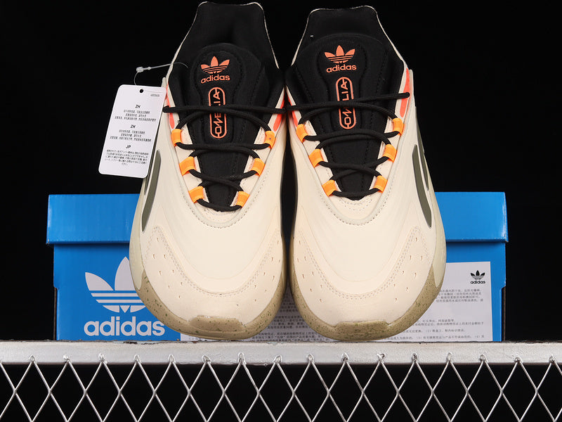 adidasUnisex Ozelia Wonder - White