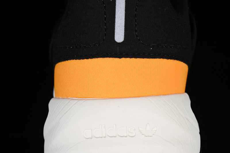 adidasUnisex Ozelia Fiery - Orange