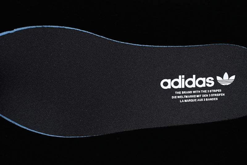 adidasUnisex Ozelia - Black Purple/Screaming Green