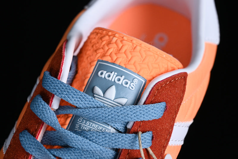 adidasUnisex Gazzele Indoor - Beam Orange