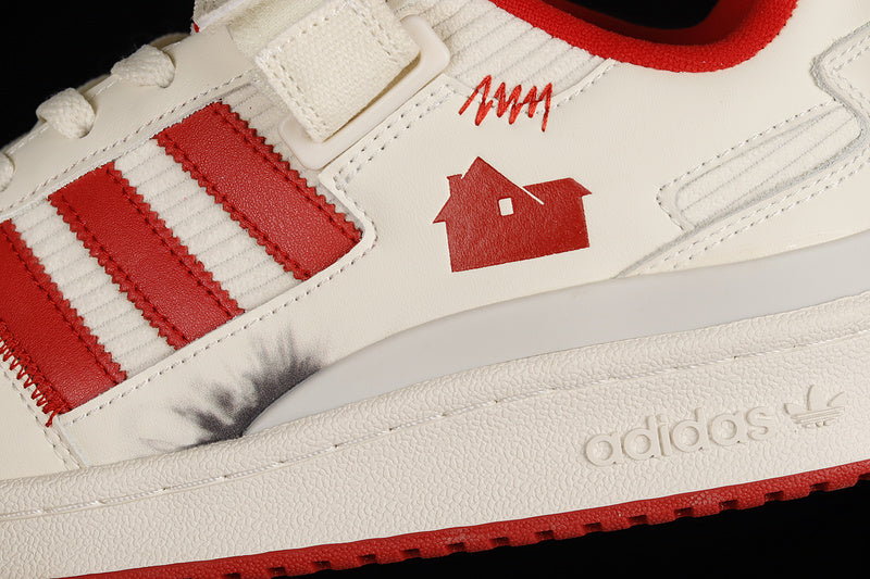 Home Alone x adidasUnisex Forum Low - Red
