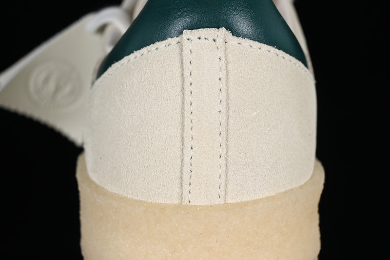 Ronnie Fieg x Clarks x 8TH Street Samba - White