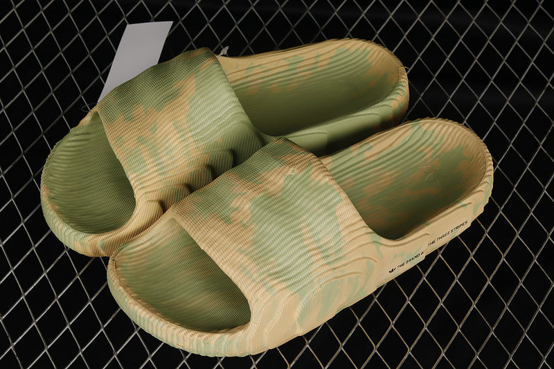 adidasUnisex Adilette 22 - Sand/Lime Slides