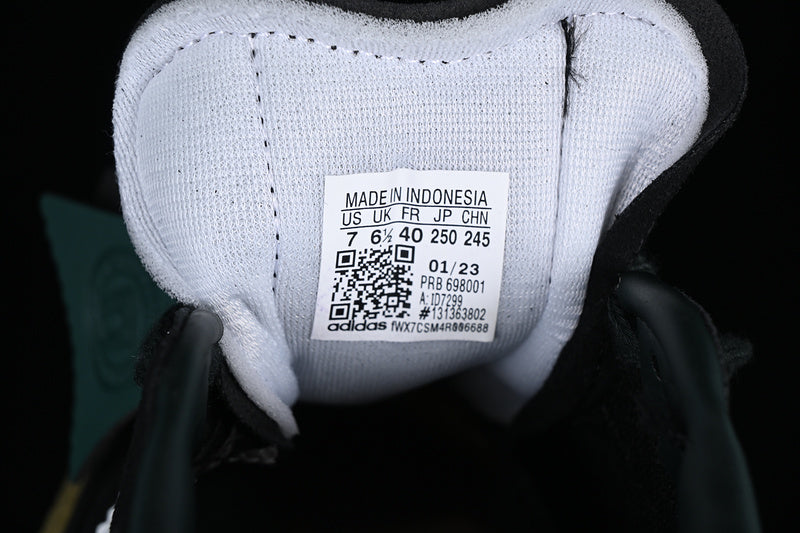 Ronnie Fieg x Clarks x 8th Street Samba 'Shadow Green'