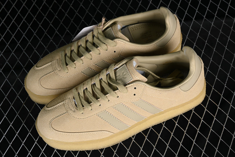 Ronnie Fieg x Clarks x 8th Street Samba - Savannah