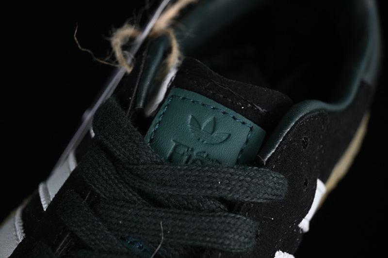 Ronnie Fieg x Clarks x 8th Street Samba 'Shadow Green'