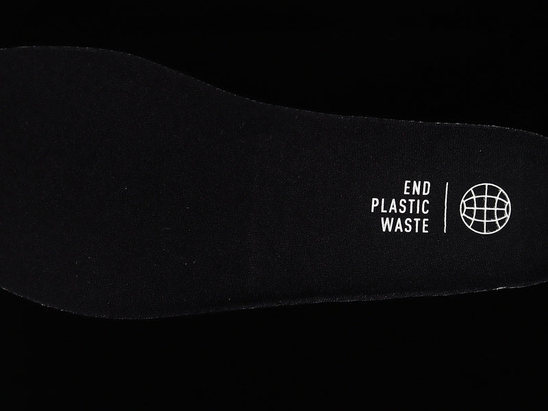 adidasUnisex Ultraboost Light 23 - Triple Black