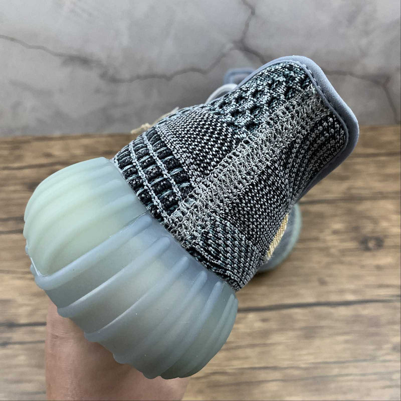 adidasUnisex Yeezy Boost 350 - Ash Blue
