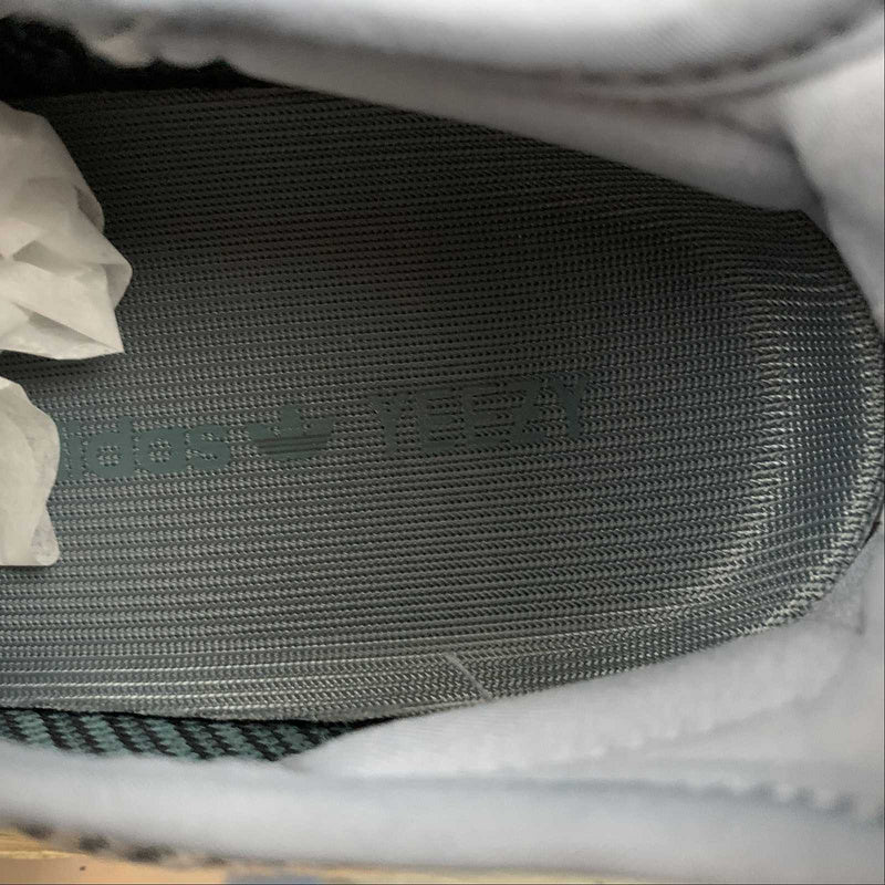 adidasUnisex Yeezy Boost 350 - Ash Blue