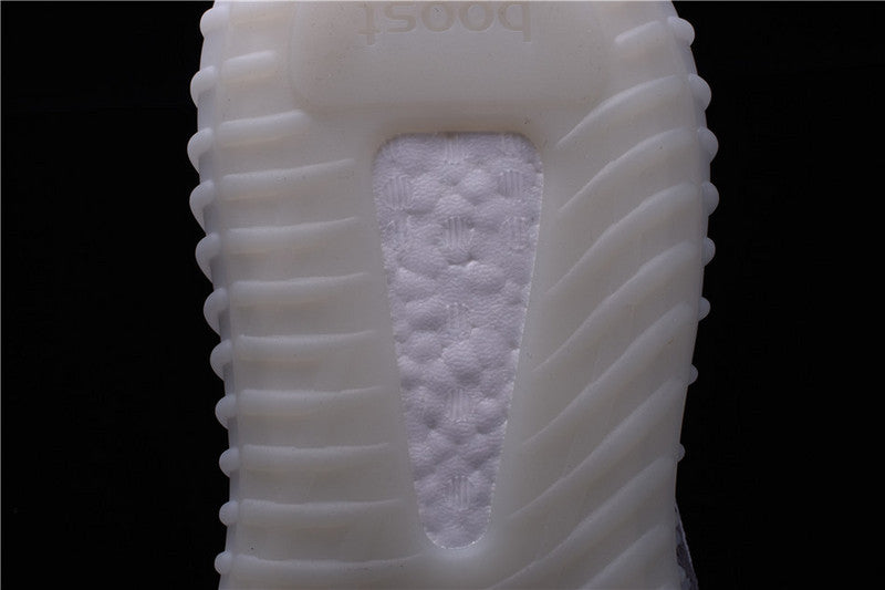 adidasUnisex Yeezy 350 V2 - Tint Blue