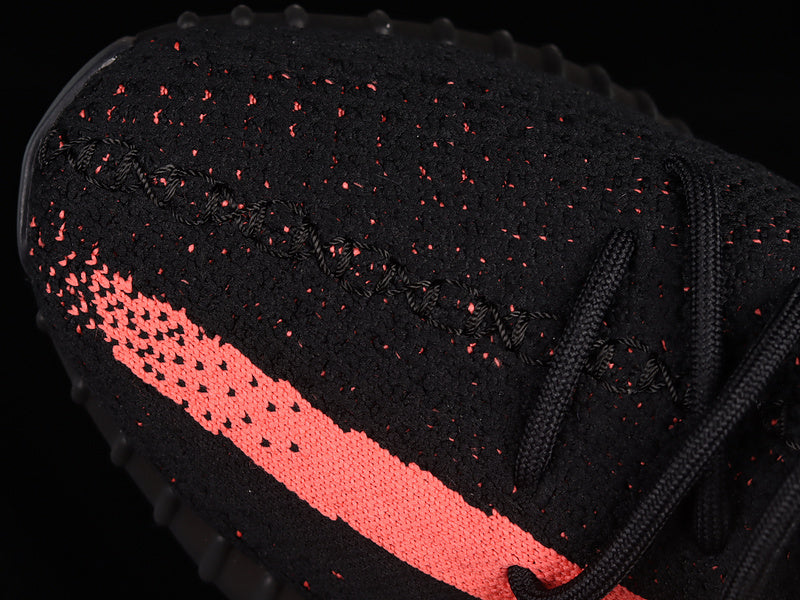 adidasUnisex Yeezy Boost 350 - Core Red