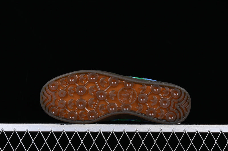Gazelle Indoor - Blue Green