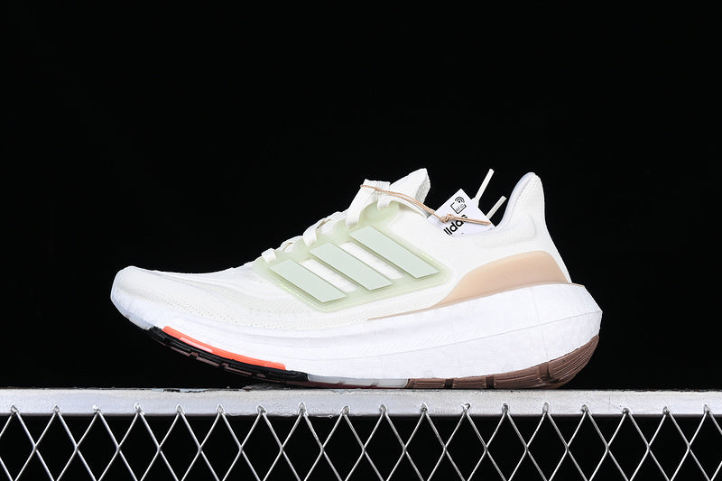 adidasUnisex Ultraboost Light 23 - Non Dyed