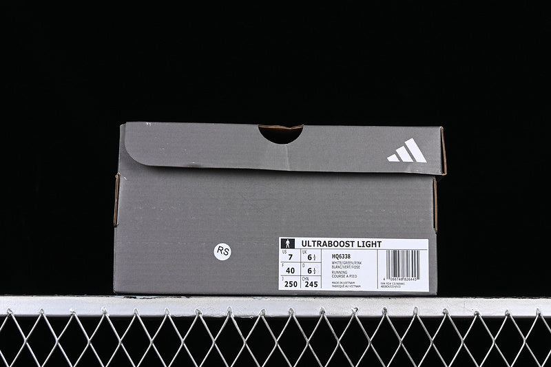adidasUnisex Ultraboost Light 23 - Non Dyed