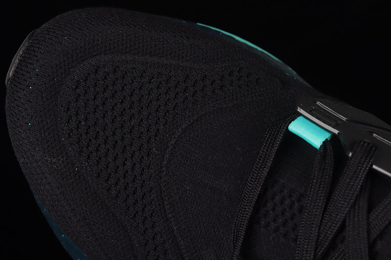 adidasUnisex Ultraboost 22 - Black Mint