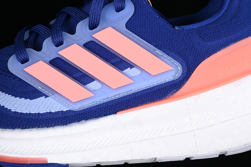 adidasUnisex Ultra Boost Light 2023 - White