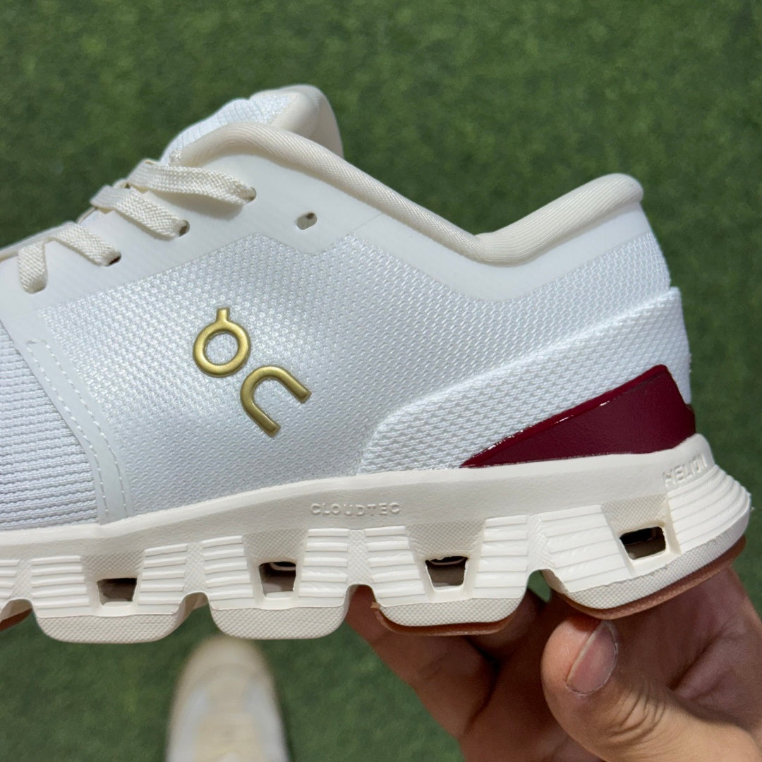 OnRunning Cloud X 4 - "Year of the Snake"