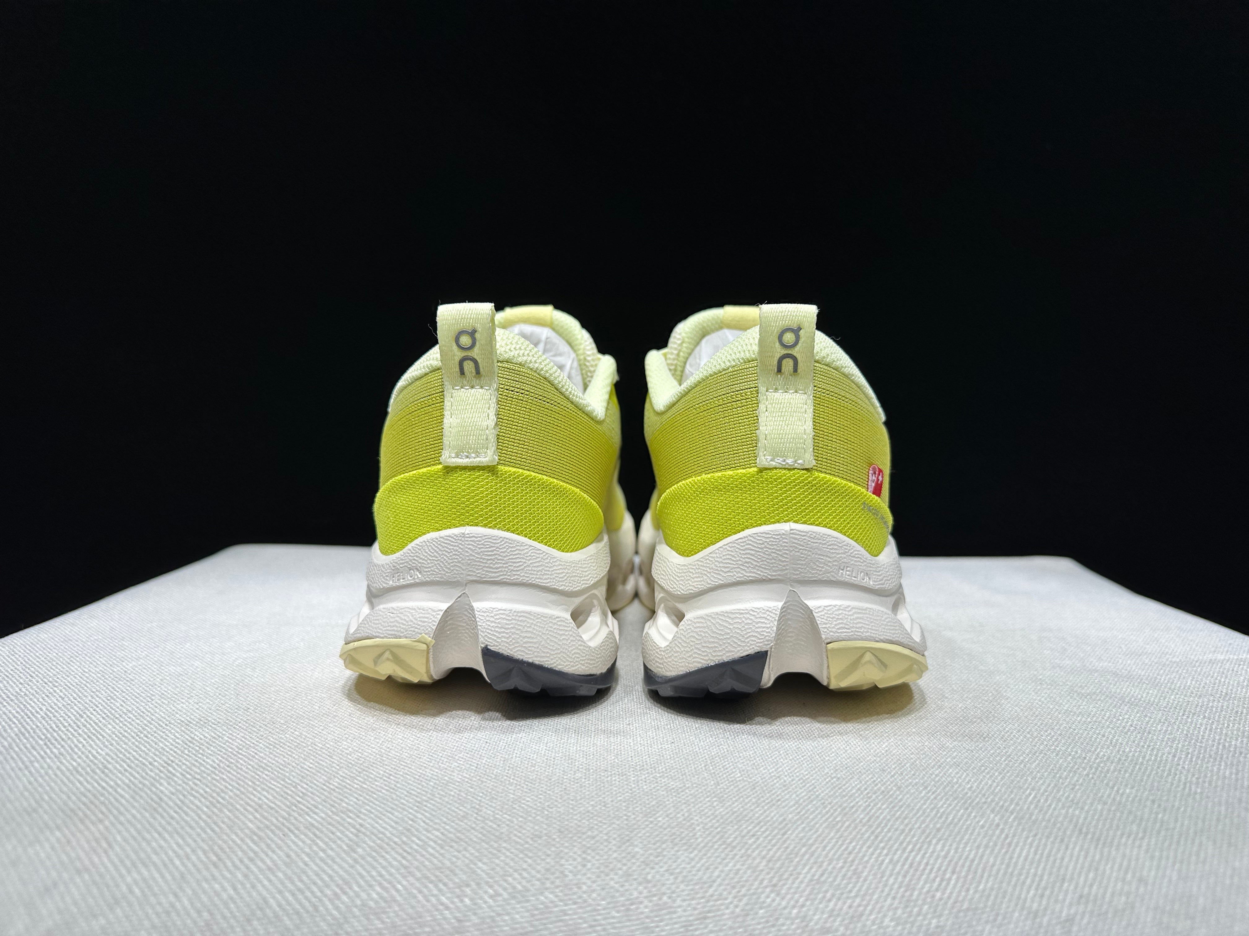 OnRunning Cloudsurfer Trail 2 - "Ivory Lime"