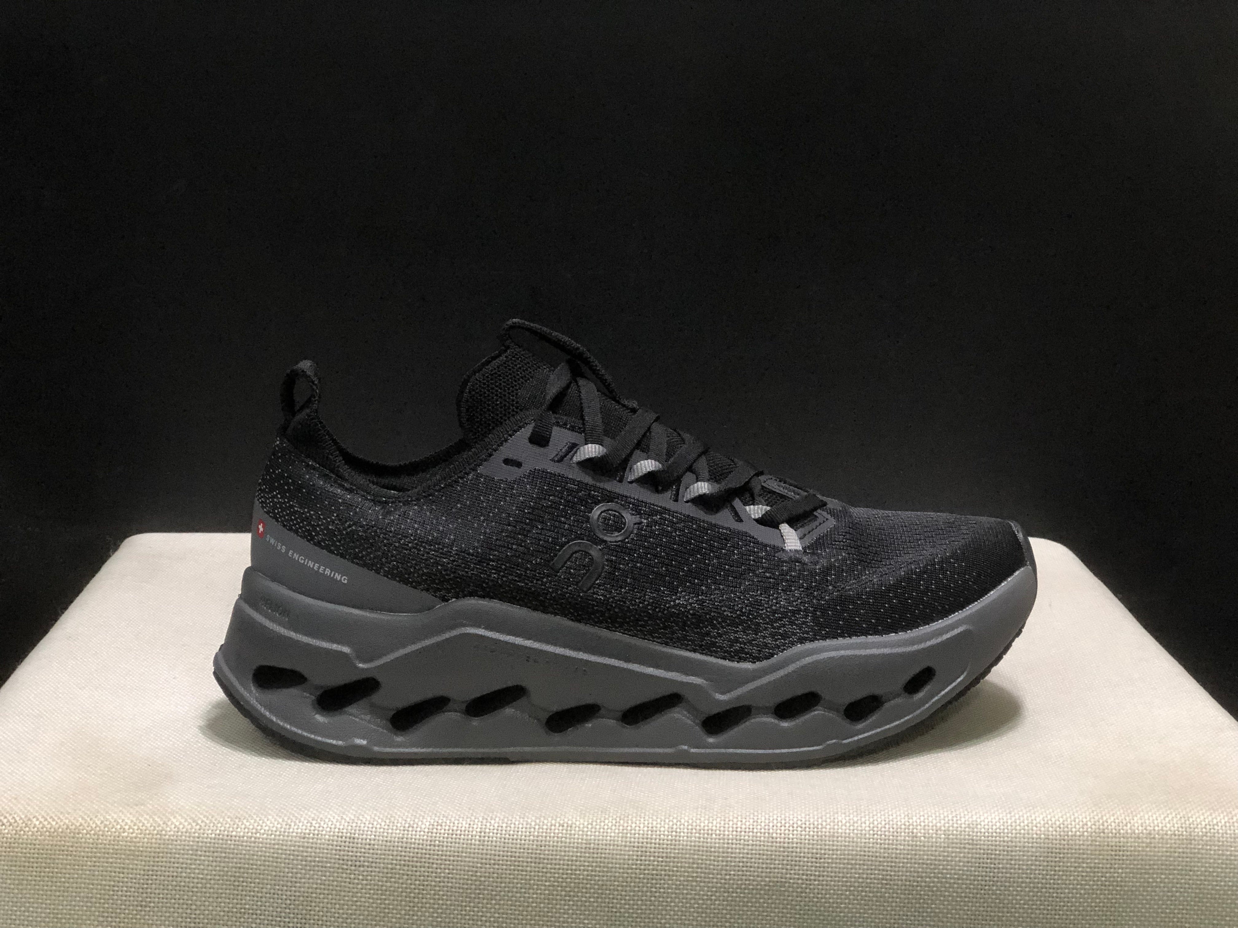 OnRunning Cloudsurfer Max - "Black Eclipse"