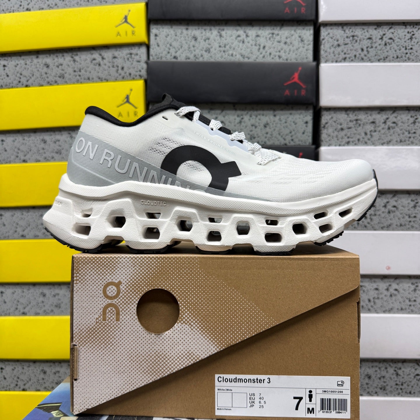 OnRunning Cloudmonster 3 - "White"