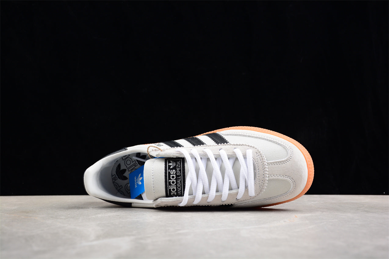 adidasUnisex Handball Spezial - Light Beige