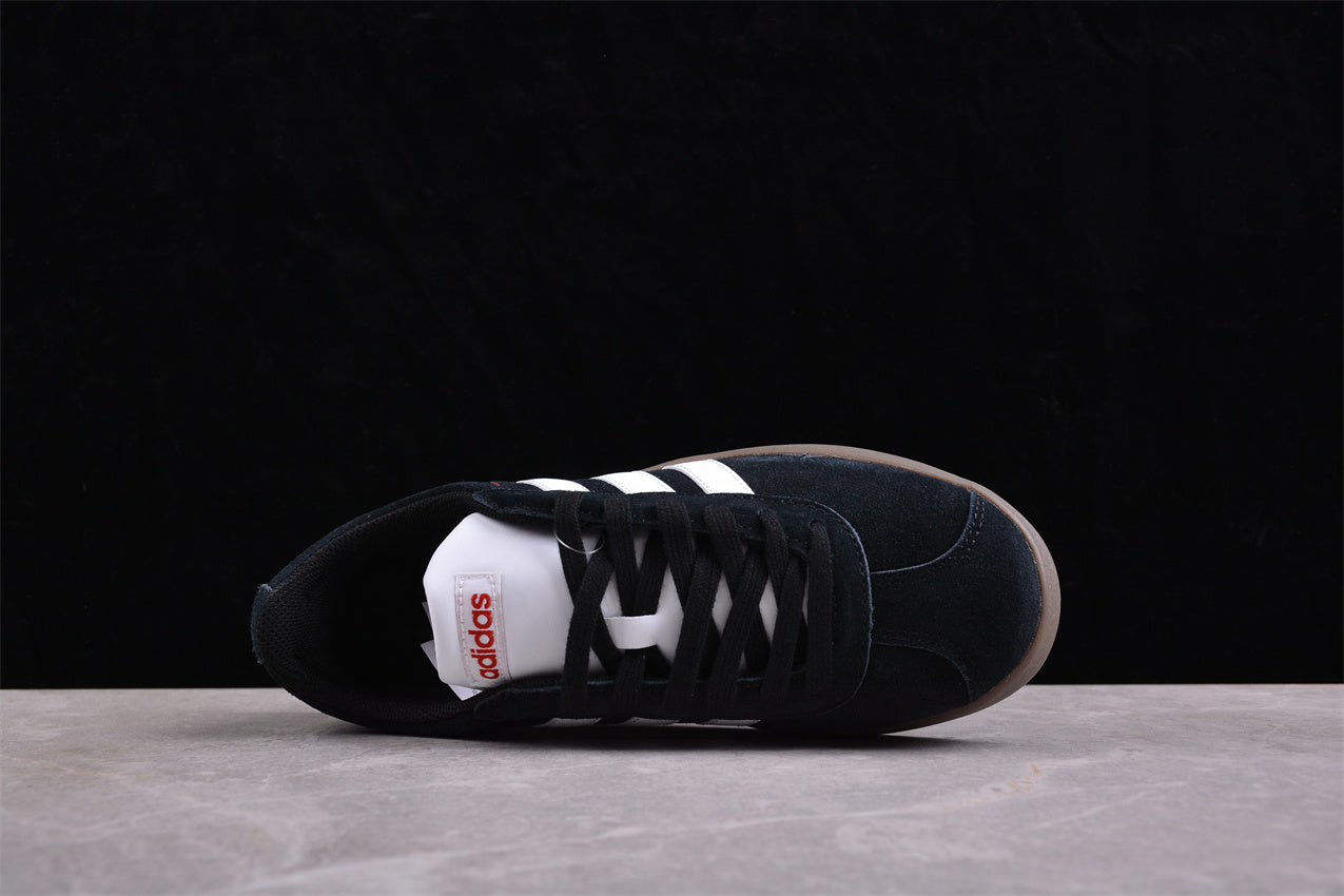adidasUnisex Court 3.0 - Black