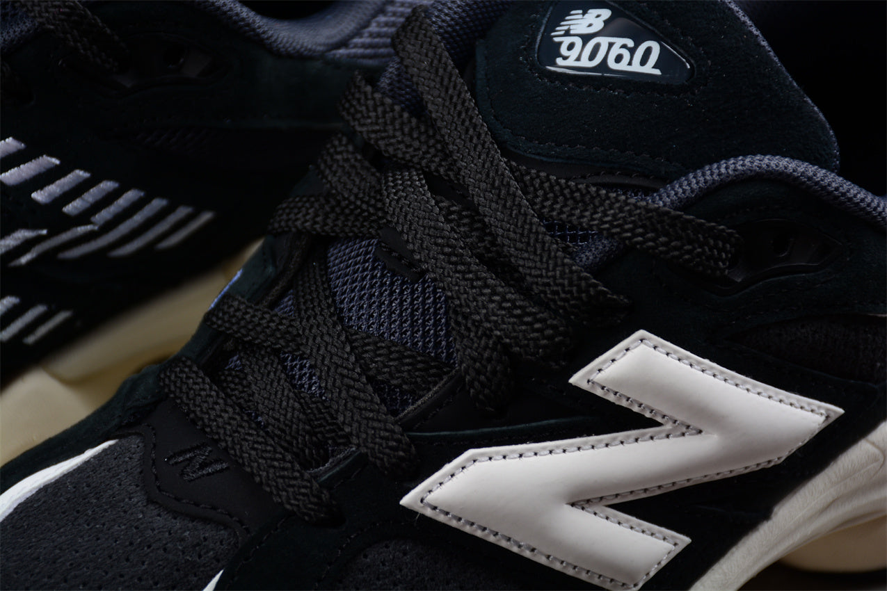 New Balance 9060 - Black