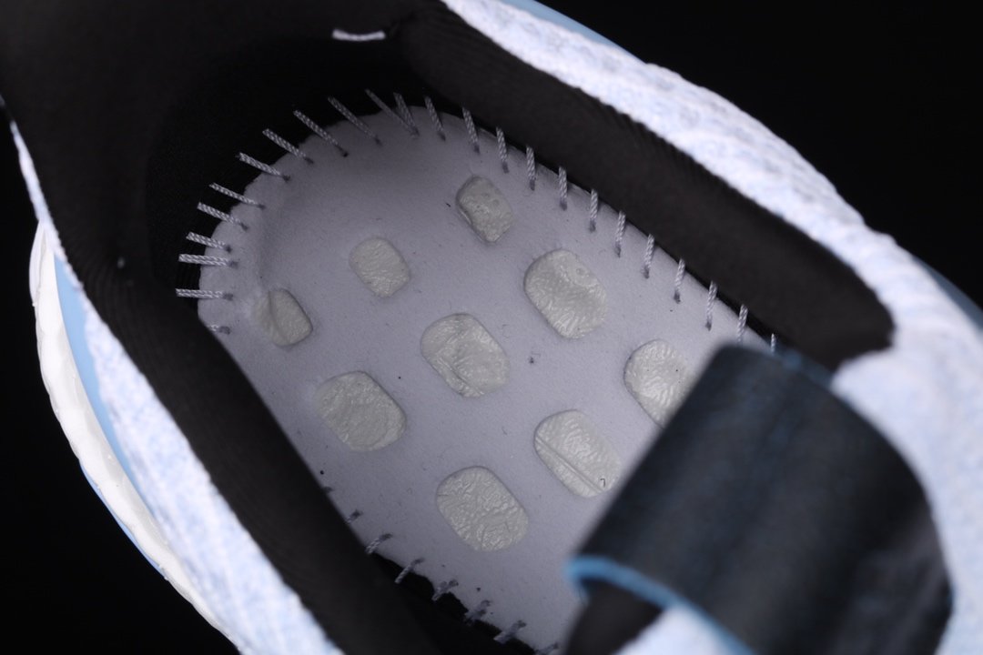 adidasUnisex Ultraboost x Game of Thrones - White Walkers