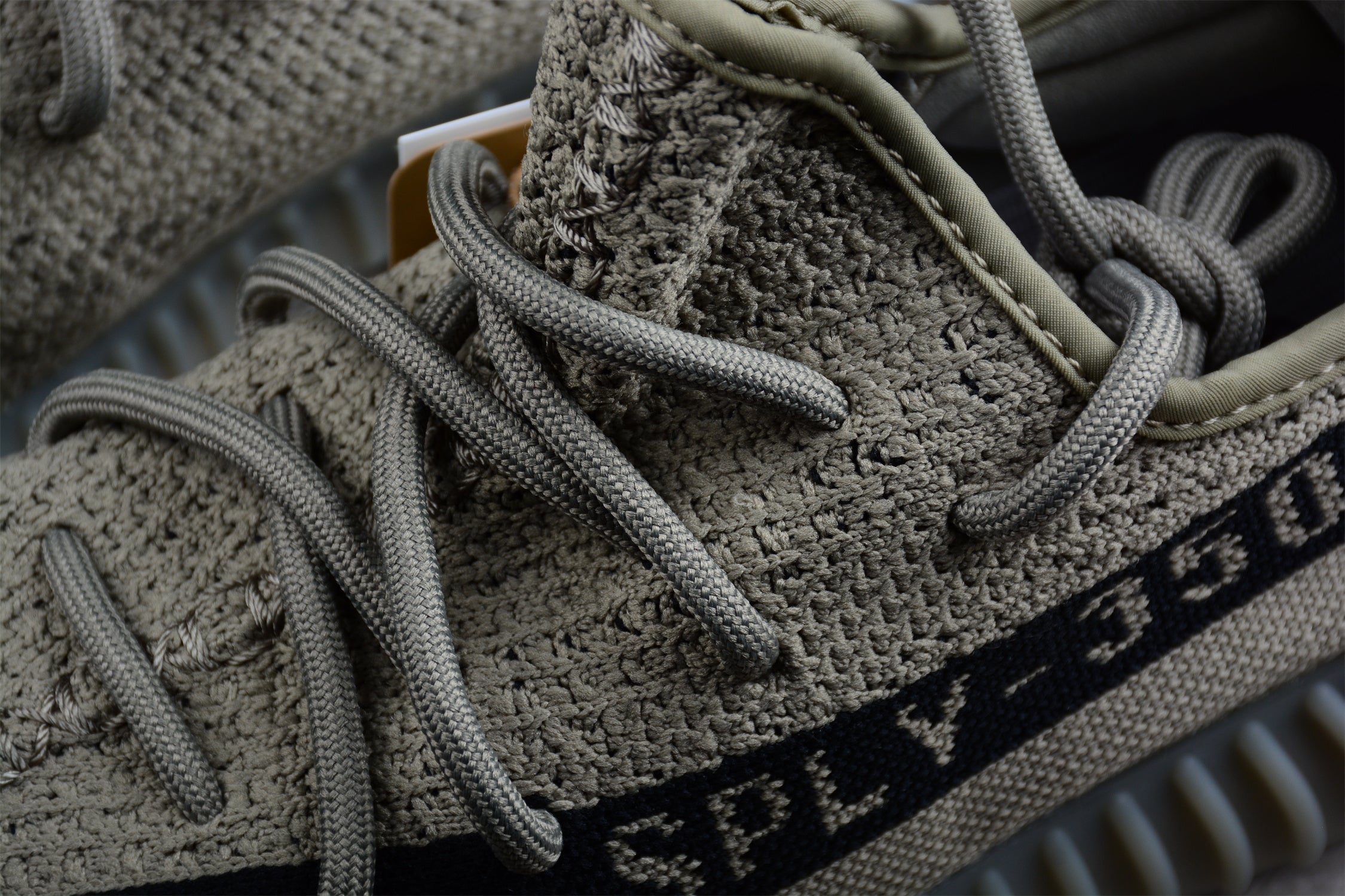 adidasUnisex yeezy 350 - Granite