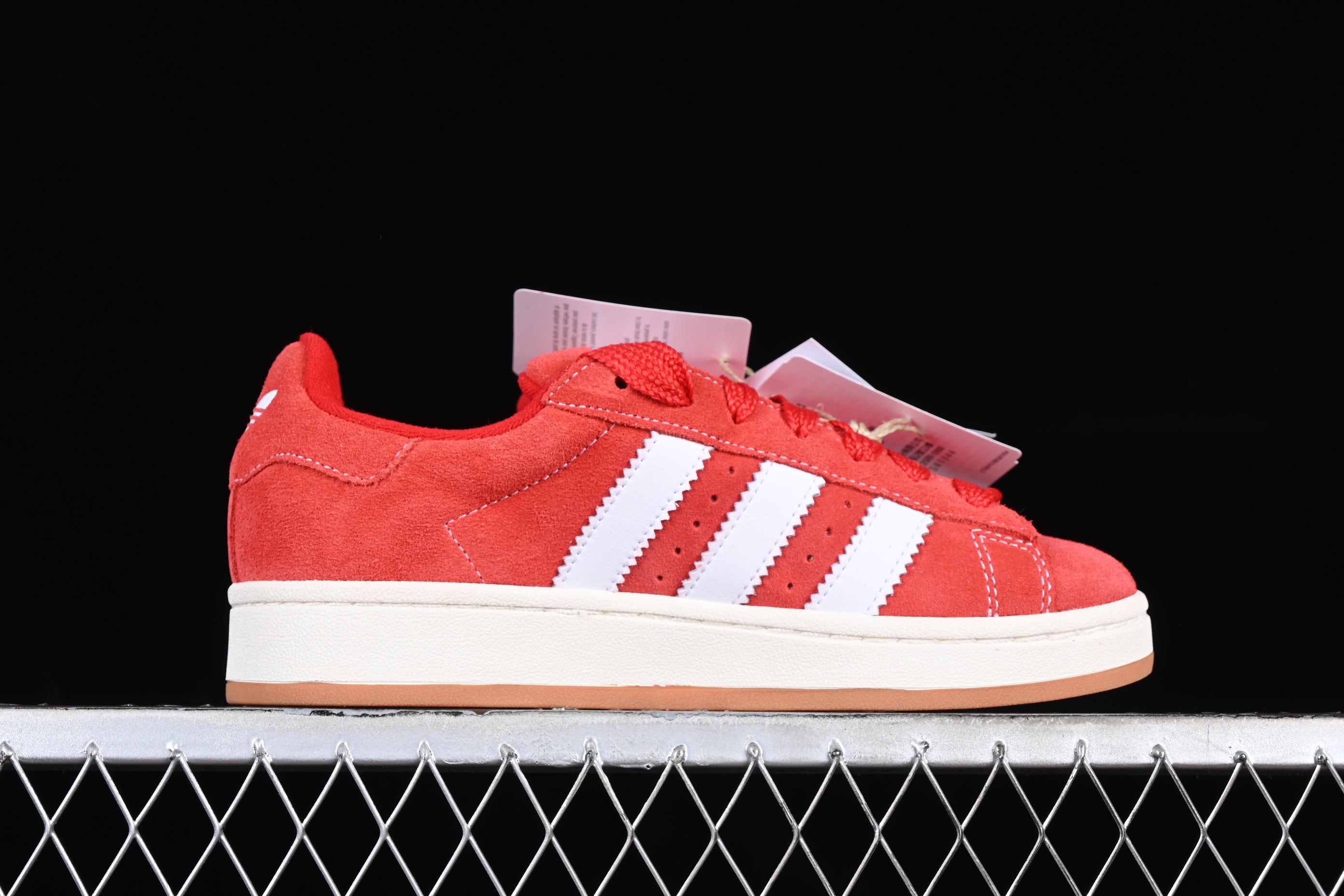 adidasUnisex Campus - Red
