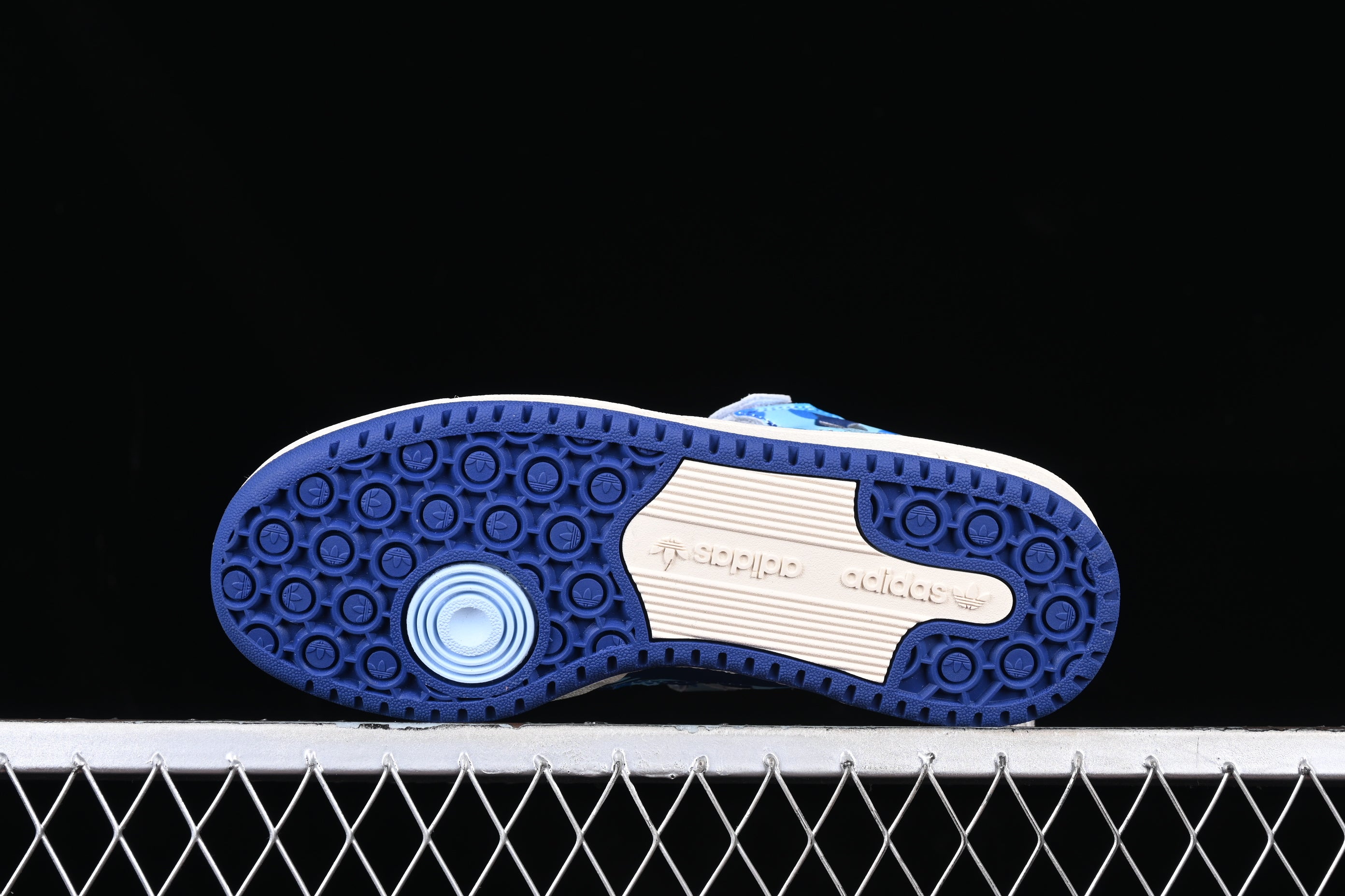 AdidasUnisex BAPE x Forum Low 84 30th Anniversary - Blue Camo