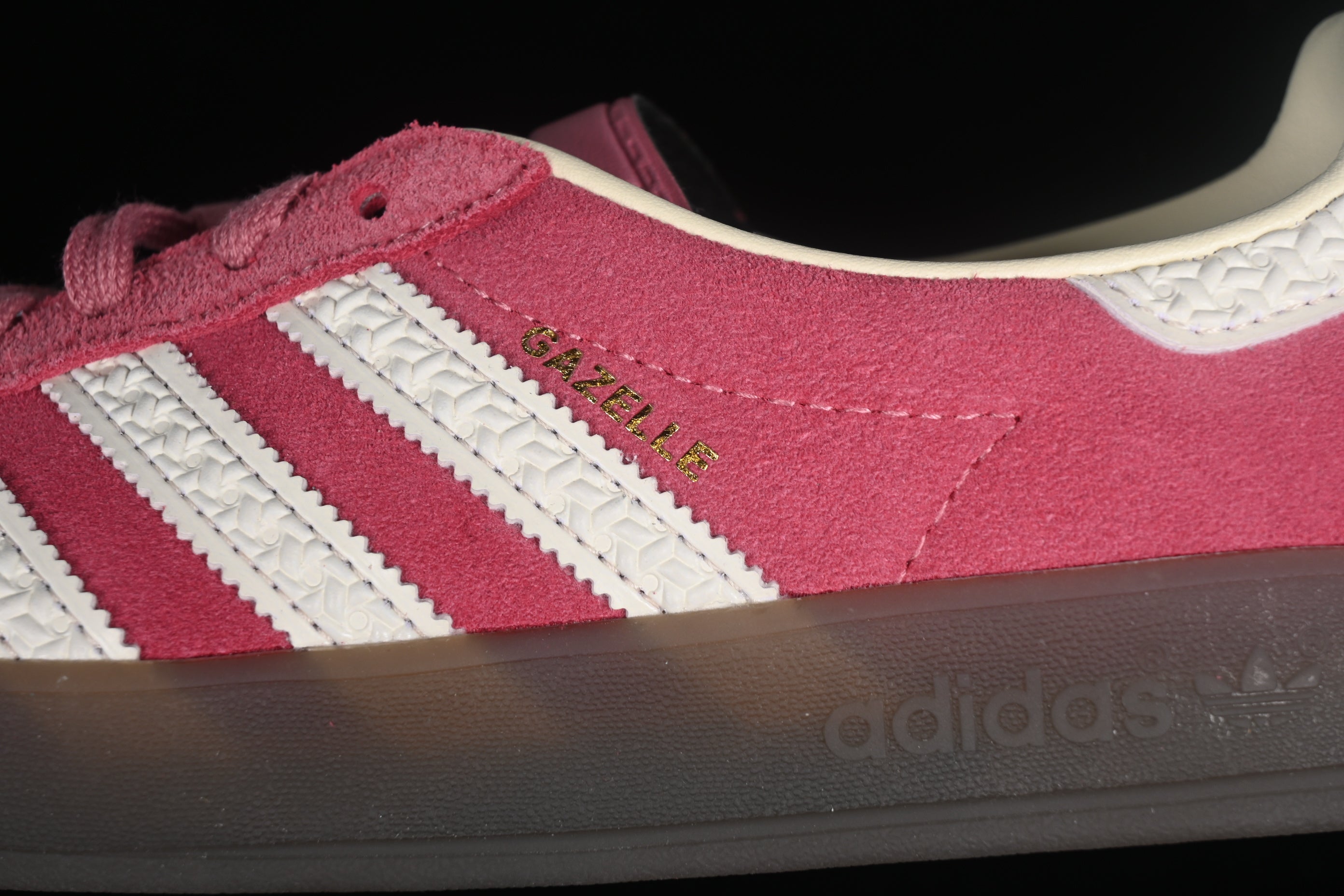 Gazelle - Pink