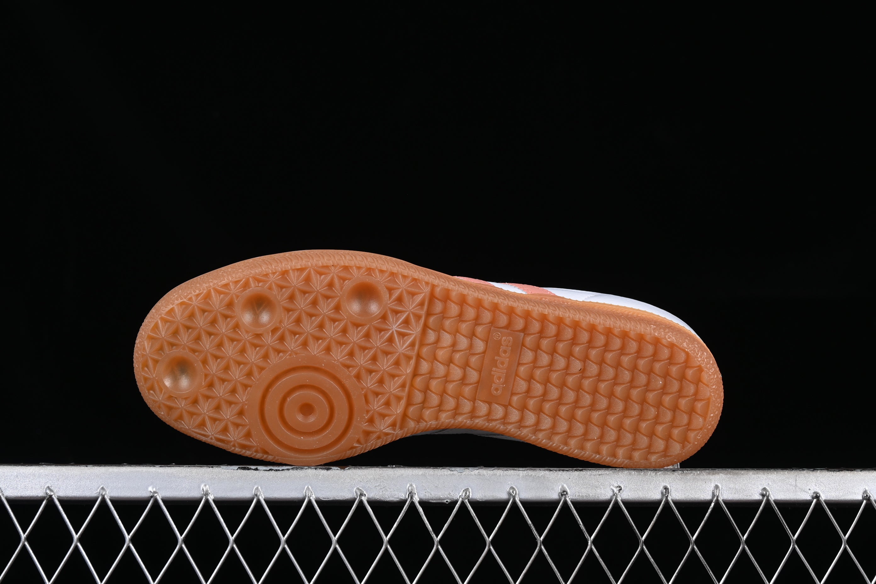 adidasUnisex Samba - Wonder - Clay Gum