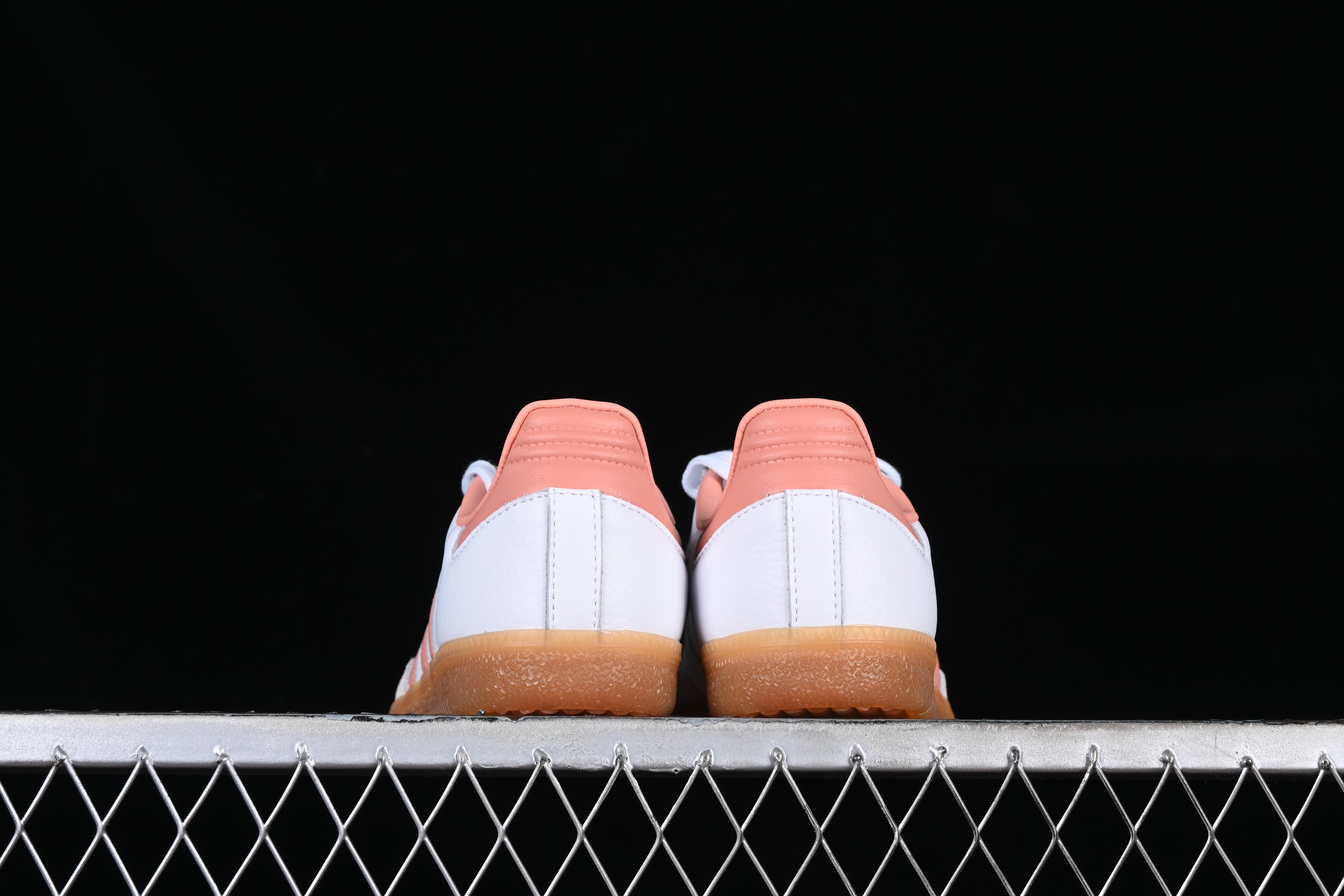 adidasUnisex Samba - Wonder - Clay Gum