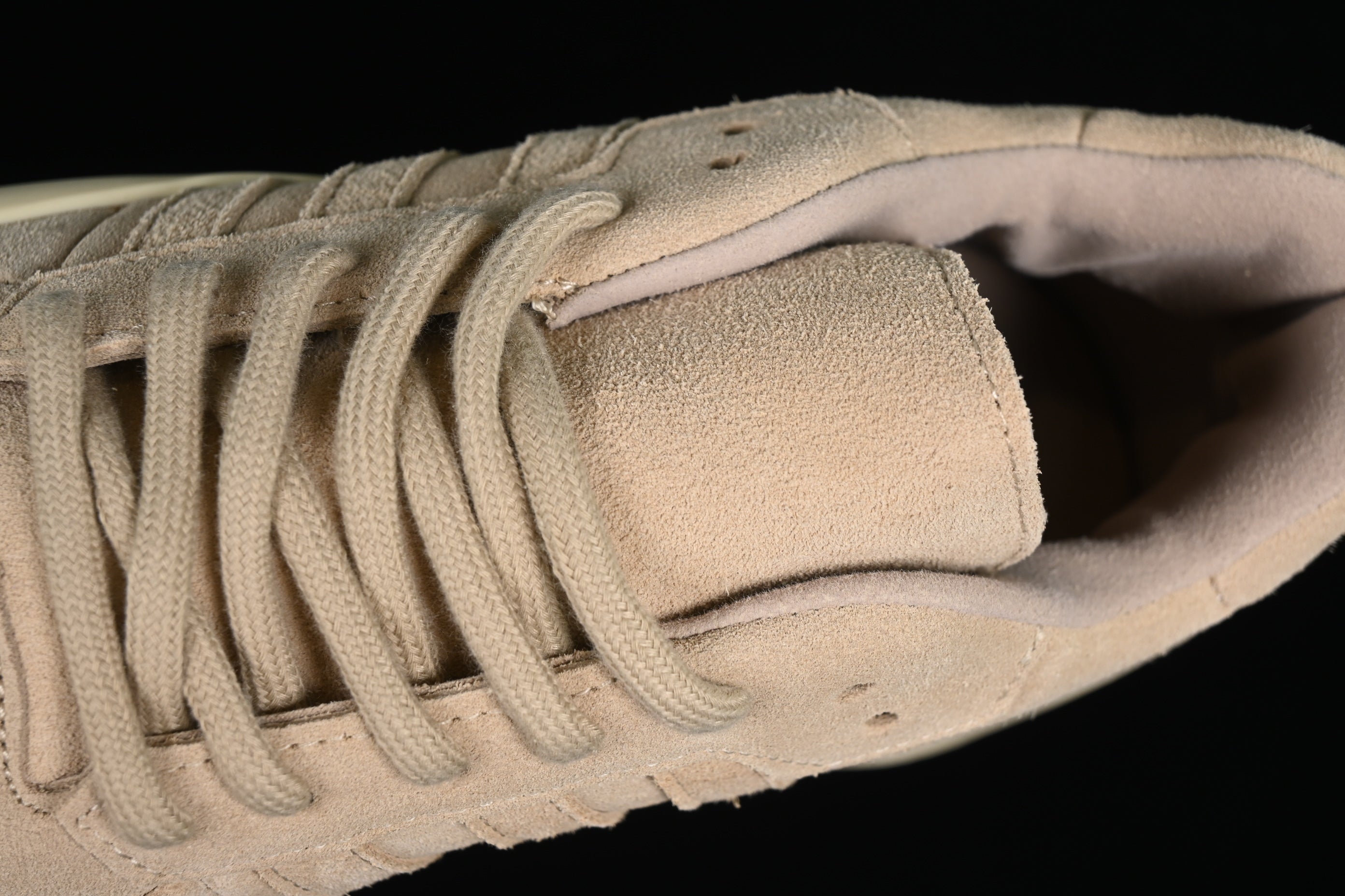 adidasUnisex Fear Or God Low - Athletics Brown